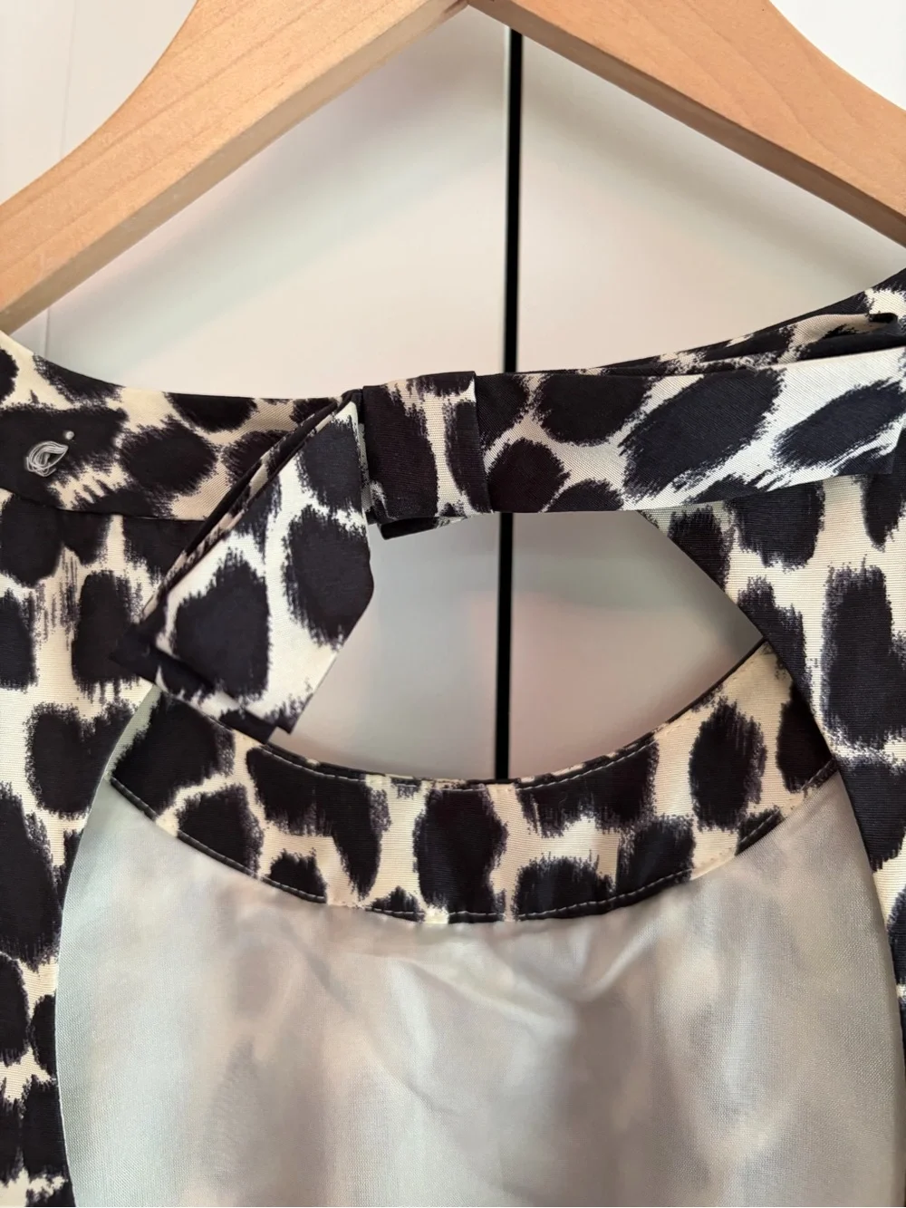 Kate Spade Dorothy Black Leopard Print‎ Bow Silk Shift Midi Dress Women’s Size 6